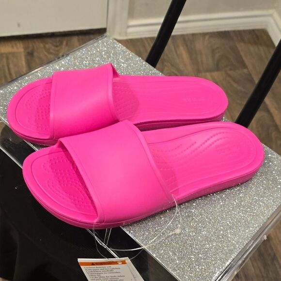 Crocs Kadee Slide Sandal- Electric Pink - Picture 8 of 11